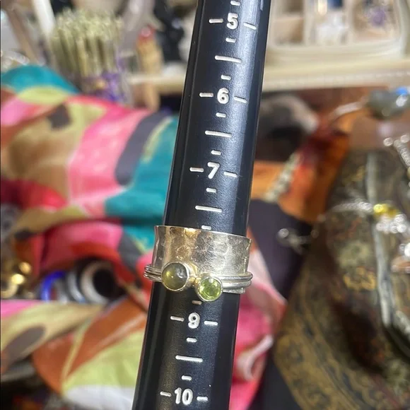 925 Green Lab & Peridot Size 8 Spinner Fidget Anxiety ring - Picture 3 of 3